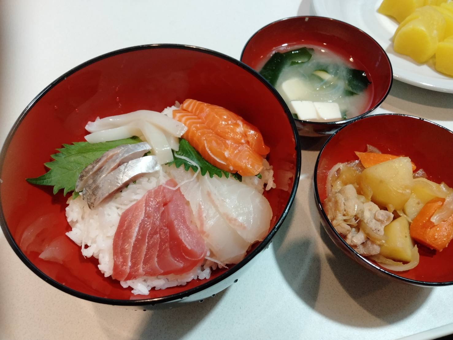 海鮮丼！