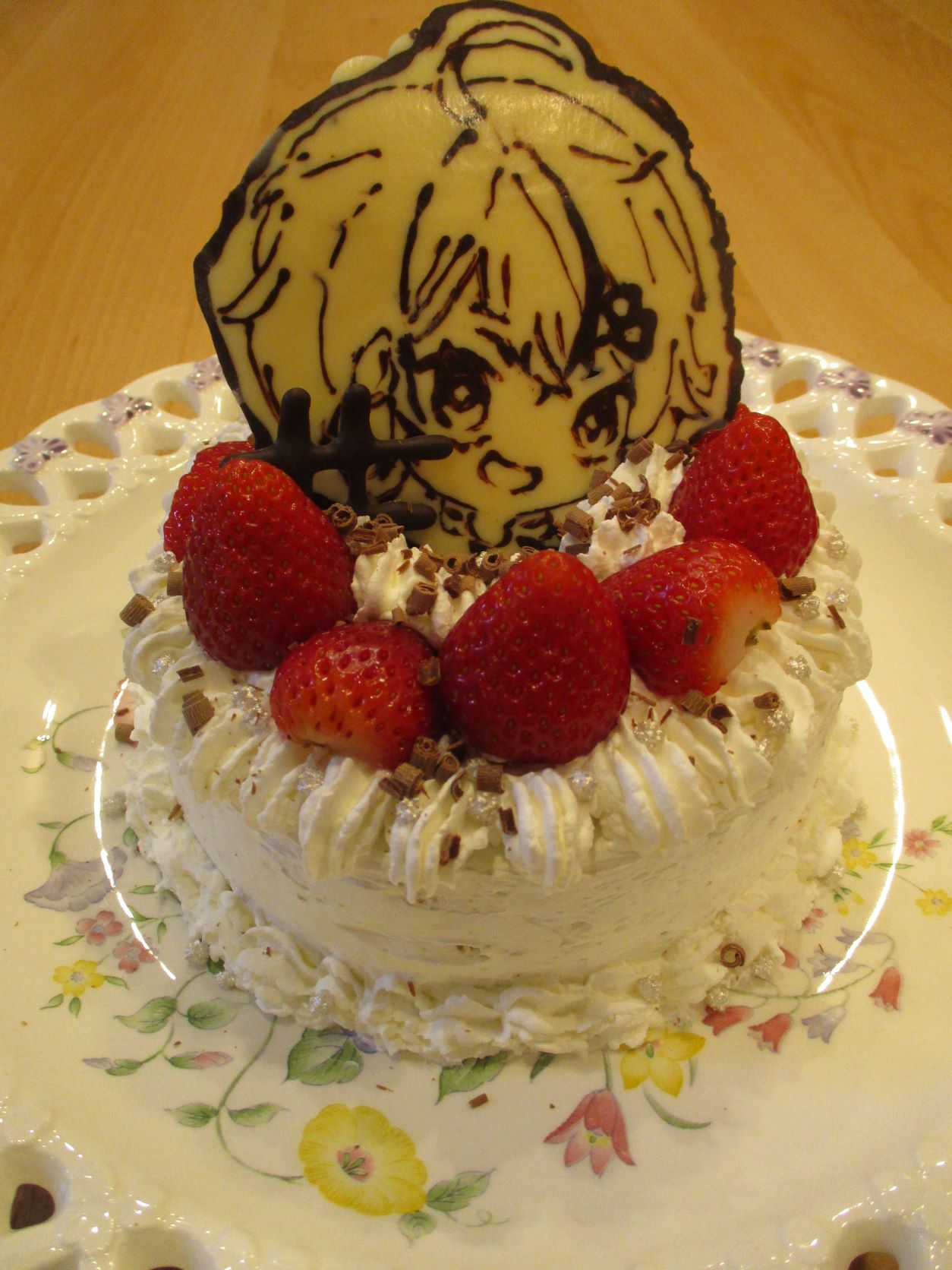 【お誕生日】スタッフの愛情たっぷりケーキ
